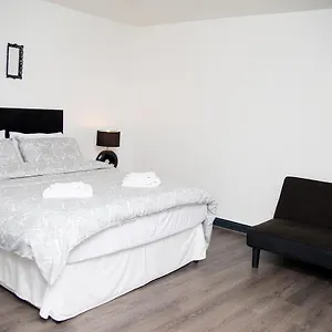 Apartment Liffey, Dublin